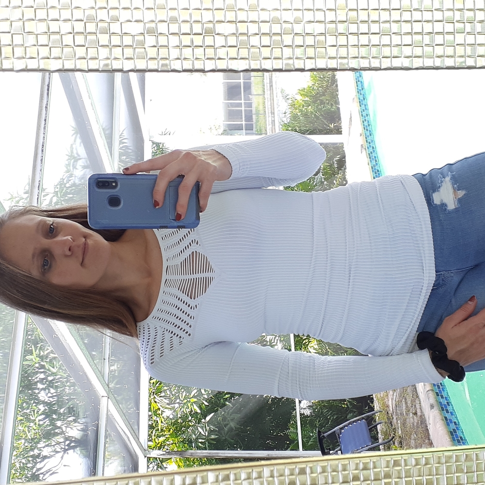 White long sleeve cutout top